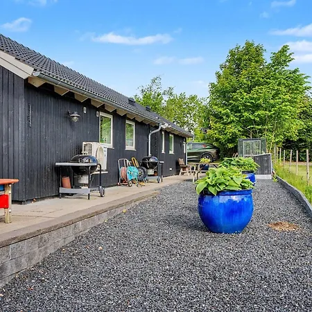 Albertine - 225m From The Sea By Interhome Millinge