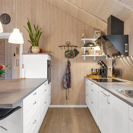 Albertine - 225m From The Sea By Interhome 別荘